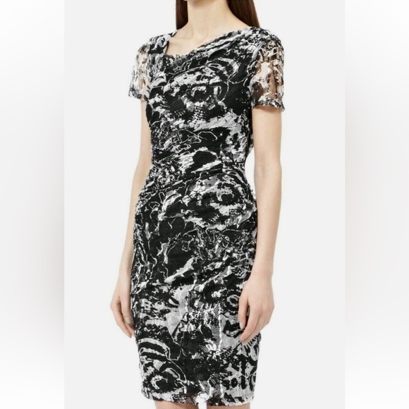Reiss Dresses & Skirts - REISS Bodycon Romisa Draped Lace dress Asymmetrical Whimsical Y2K abstract print